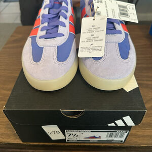 Adidas Barrenda Decode purple & red women’s 7 1/2